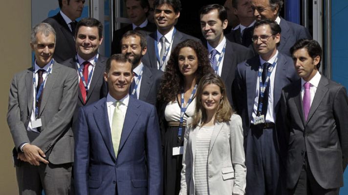 Telediario 1 - Los príncipes vuelven al trabajo