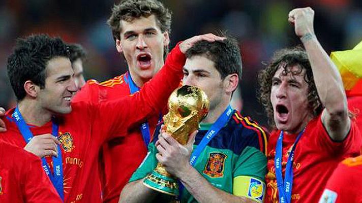 Telediario 1 - La 'Roja' en las fases finales