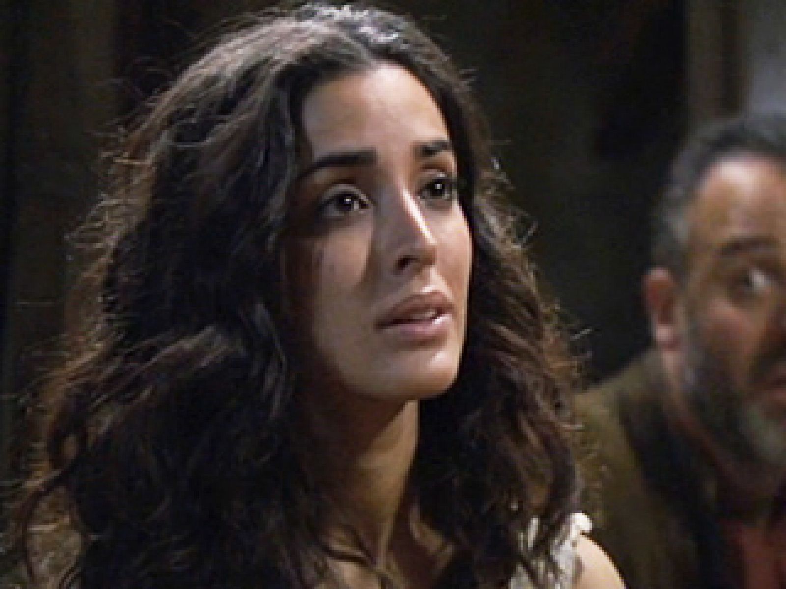 Águila Roja - "Sé que estás con otra mujer" | Ver