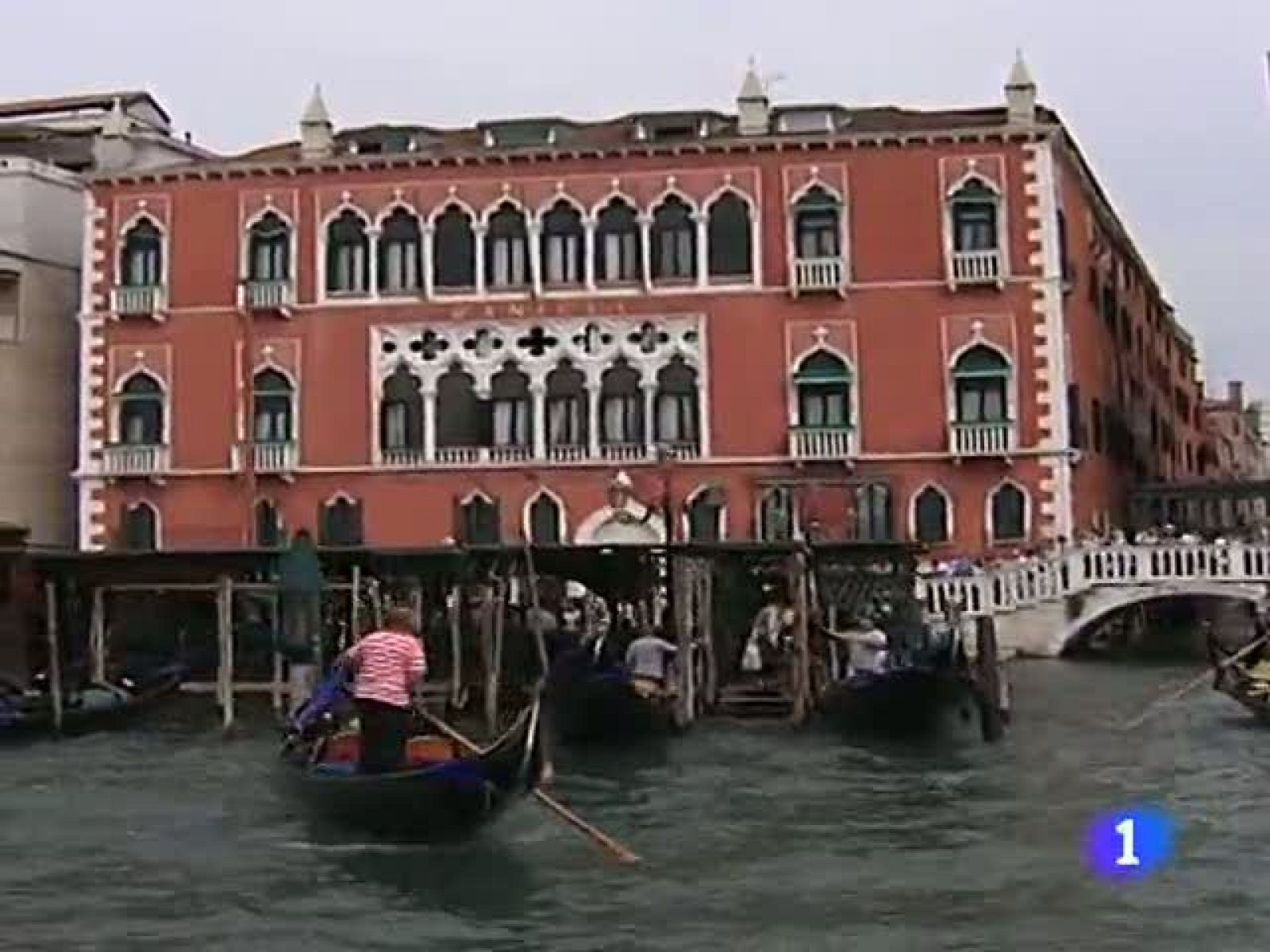 Visitamos el hotel de las estrellas en el Festival de Venecia.
