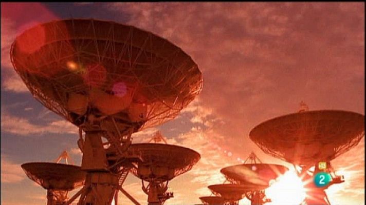 La noche temática - Fábrica de espías