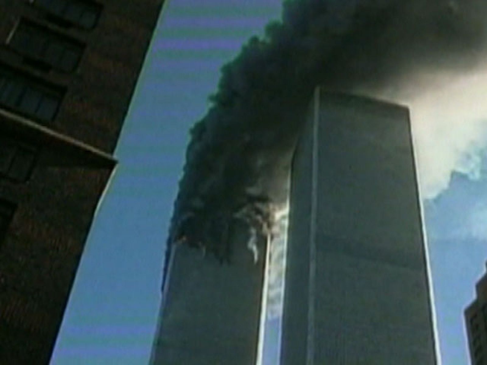 El 11-S no sólo cambió la visión estadounidense del mundo y la política, también fue un duro golpe a su economía.