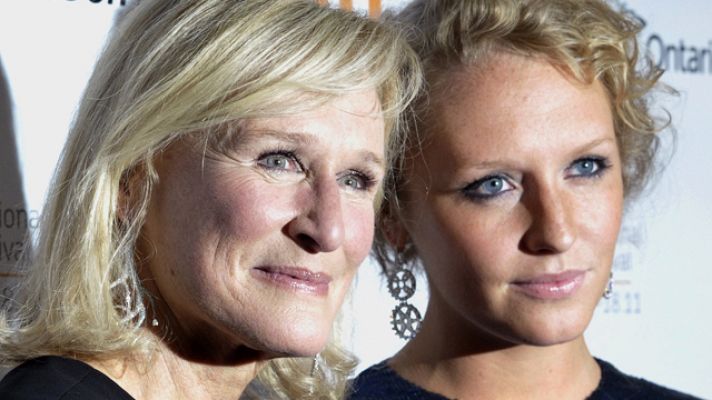 Telediario 1 - Glenn Close se convierte en hombre en su última pelicula