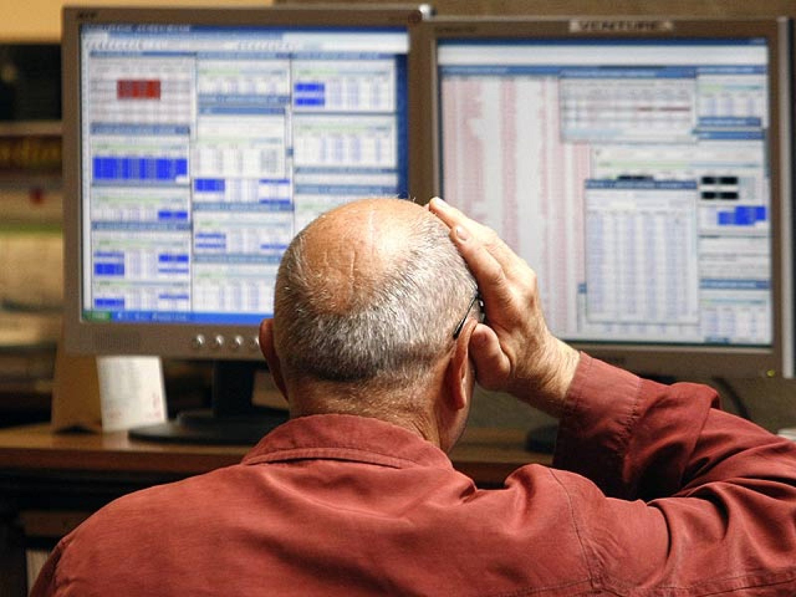 Grecia hunde a las bolsas europeas y deja al Ibex-35 en niveles de marzo de 2009