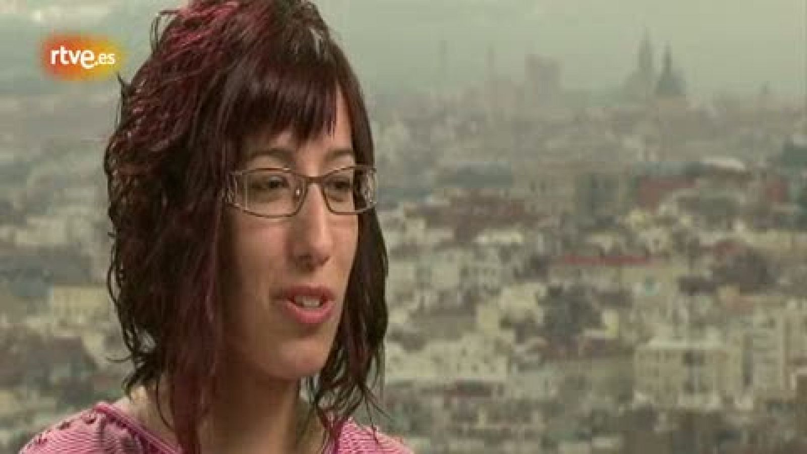 Crónicas. El futuro a examen. Ana, inspectora a los 25 años - Crónicas | Ver