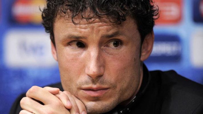 Champions League - Van Bommel no tiene nada contra Iniesta
