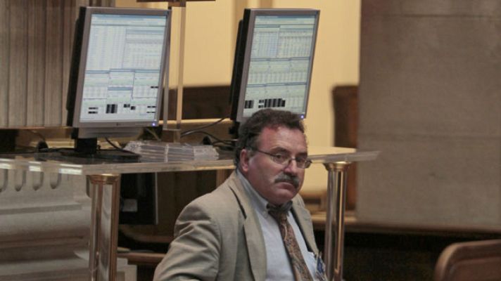 Los desayunos - Las Bolsas cotizan en verde tras el espaldarazo francoalemán a Grecia