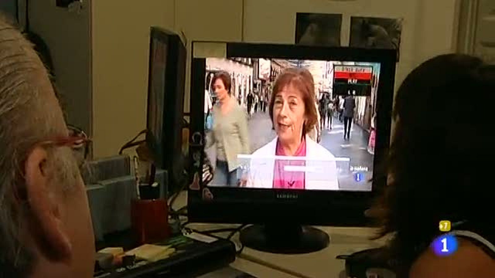 Comando Actualidad - ¿Este trabajo es un chollo? - Crítico de televisión - Comando Actualidad | Ver