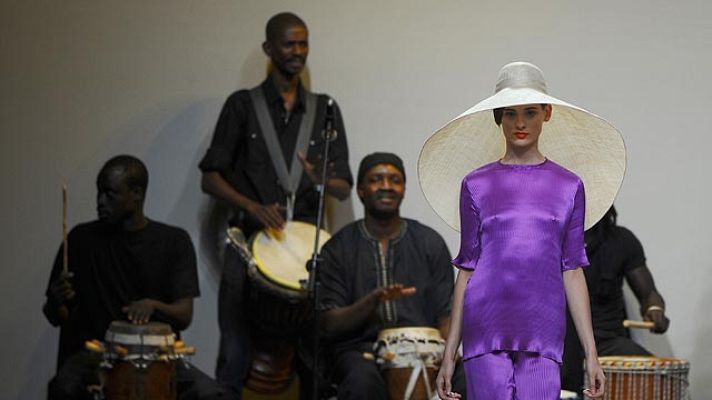  - Desfile de Duyos en Cibeles Madrid Fashion Week 2011