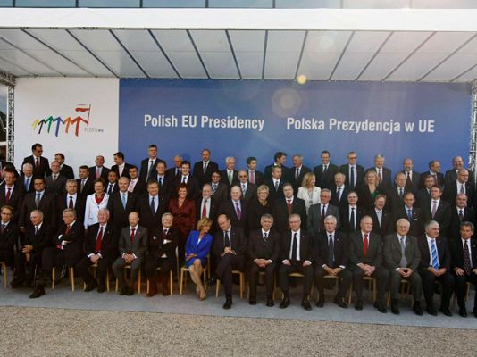 Telediario 1 - Reunión del Eurogrupo en Polonia