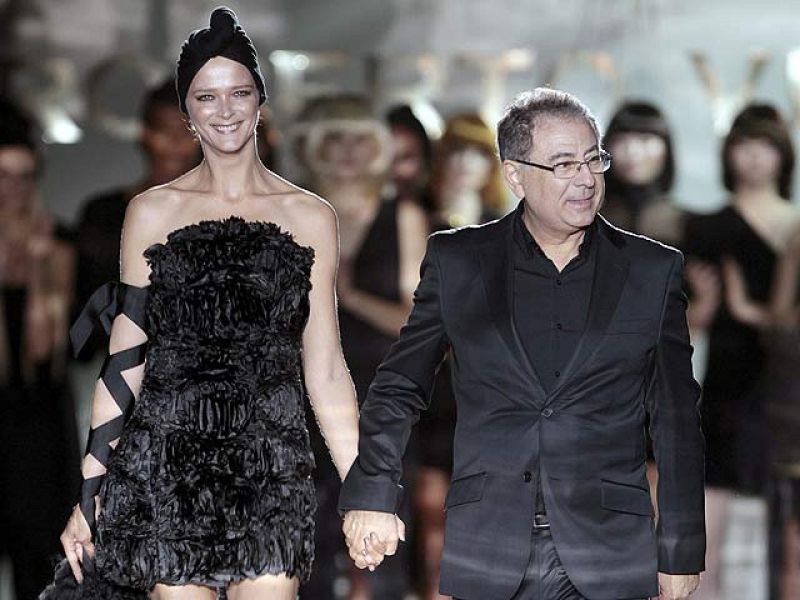 Más Gente - La primera vez - Roberto Verino