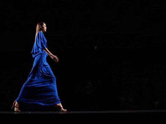  - Desfile íntegro de Roberto Torretta