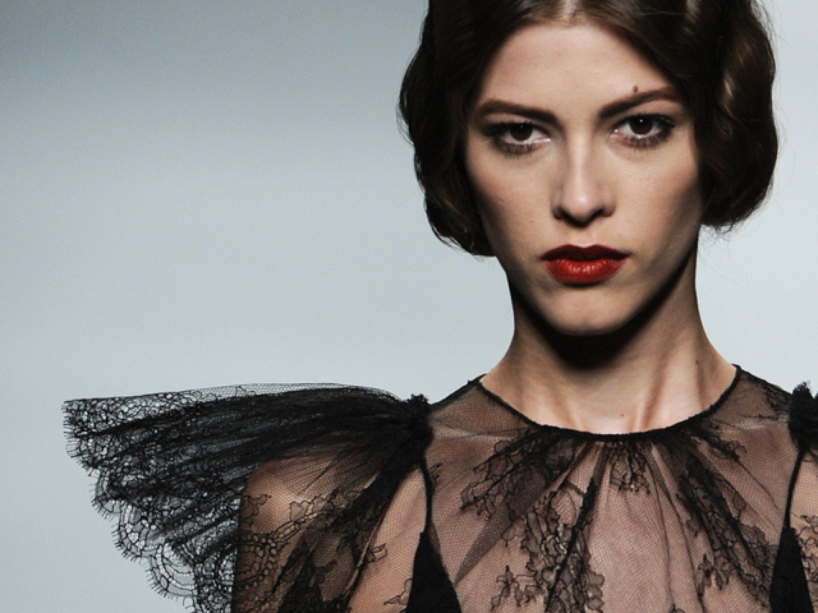 Desfile íntegro de Juanjo Oliva | Ver