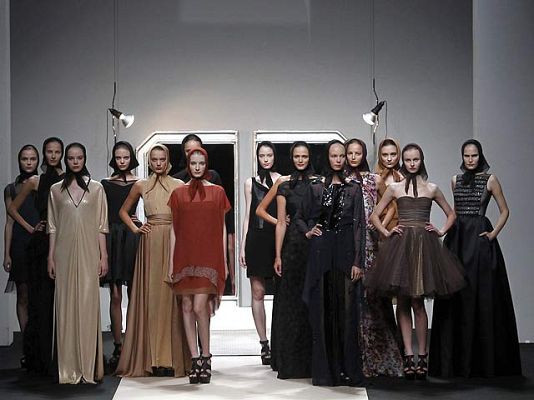 +Gente - La ropa de los desfiles de moda