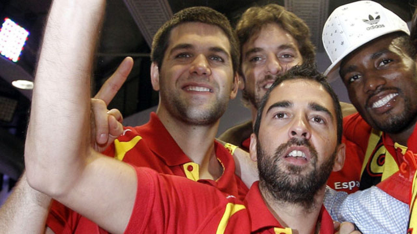 La vuelta a casa de los campeones | Ver