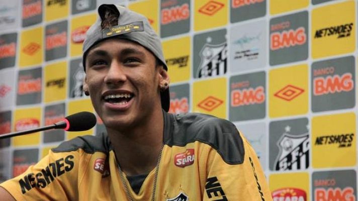 Telediario 1 - Neymar: "No he firmado con el Madrid"