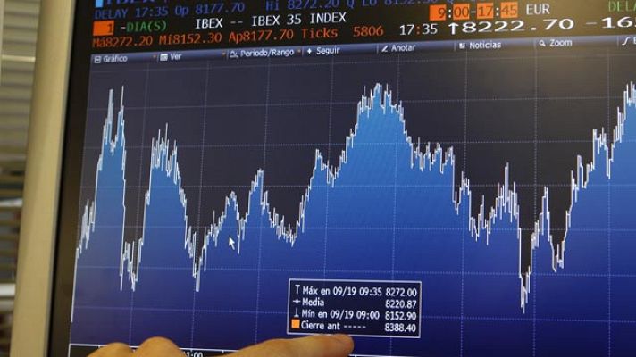 Los desayunos - Las Bolsas suben pese la rebaja de nota a Italia