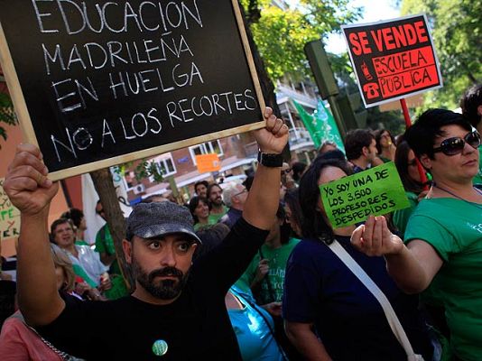Telediario 1 - Huelga educativa en Madrid