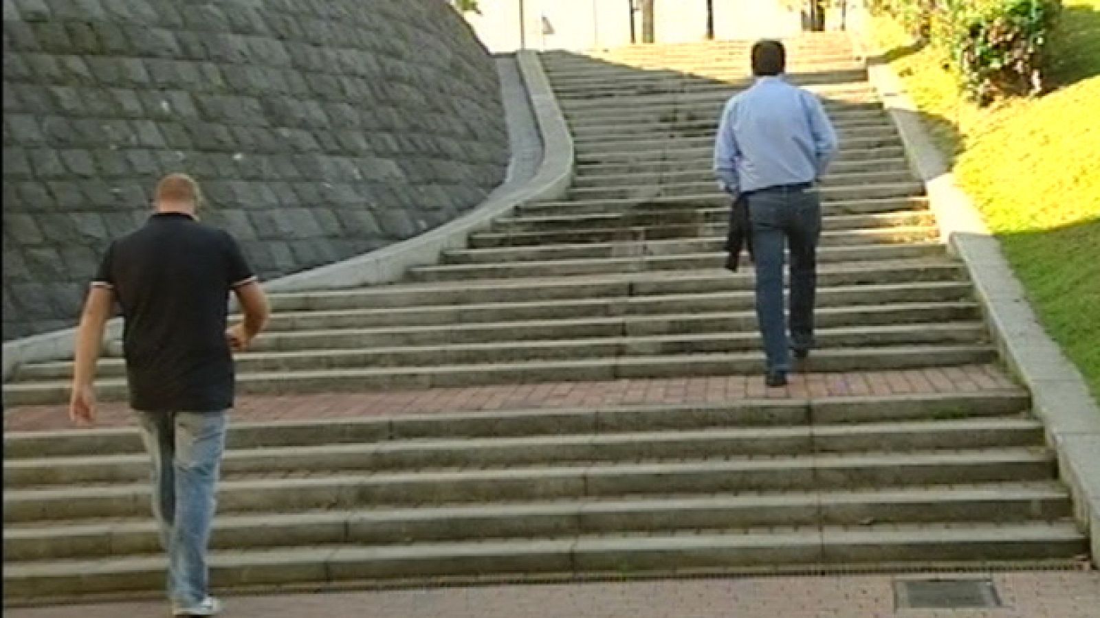 Comienza la reducción de escoltas de personas amenazadas por ETA