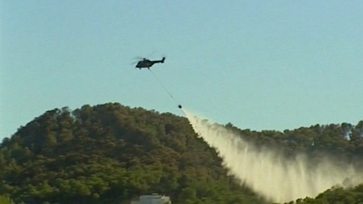 Telediario 1 - Fuego controlado en Ibiza