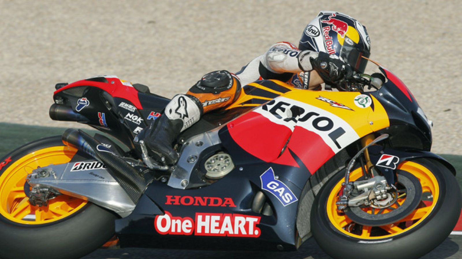 Las MotoGP, a cámara lenta - Paddock GP | Ver