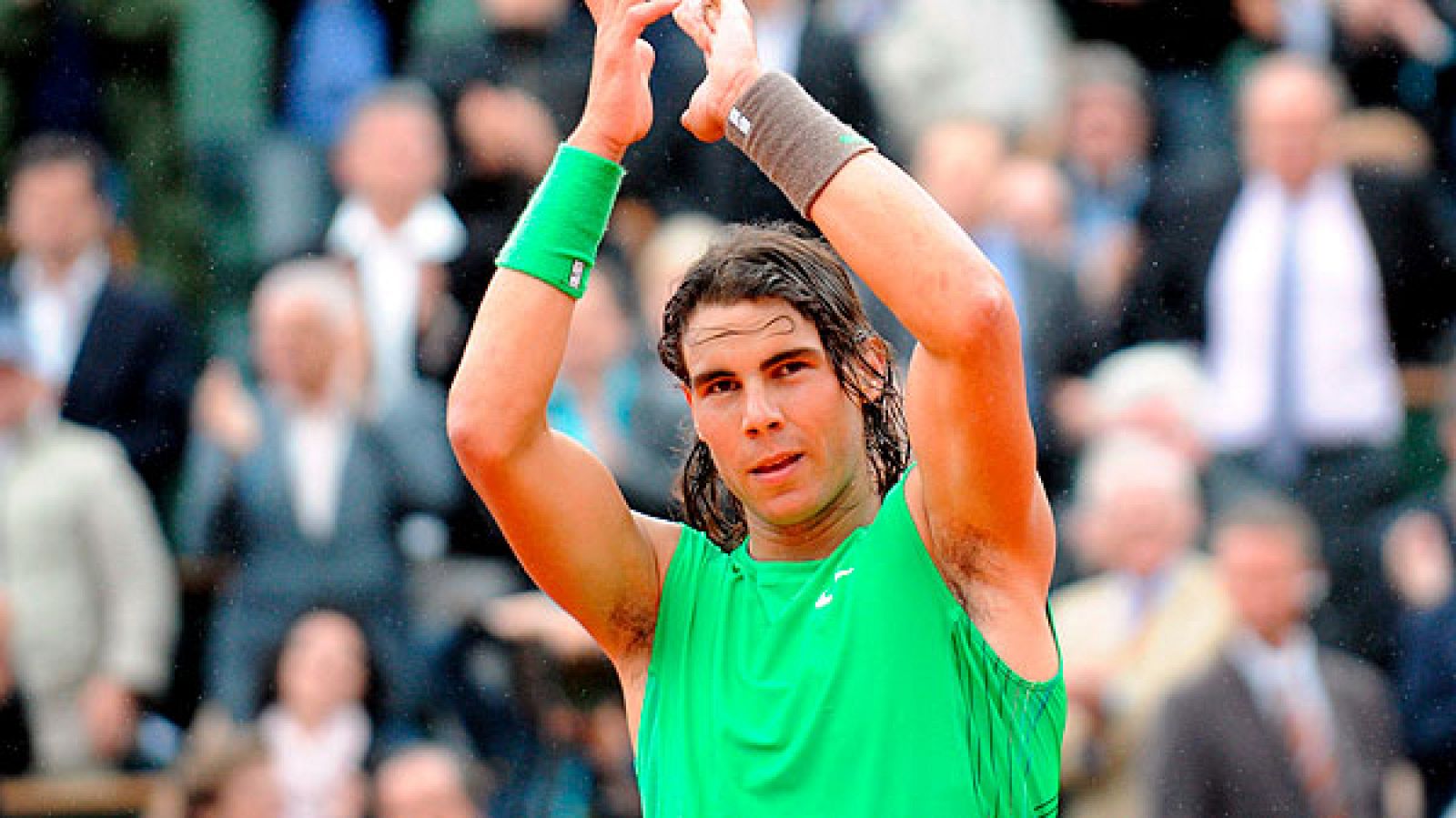 El tenista manacorense se impone con muchas facilidades ante Nicolás Almagro por un triple 6 - 1.