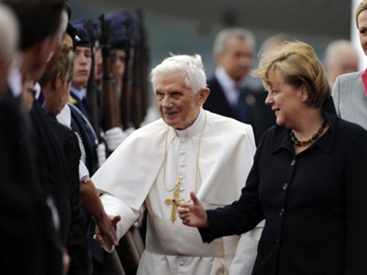 Informativo 24h - El papa llega a Alemania en medio de críticas de diversos sectores sociales