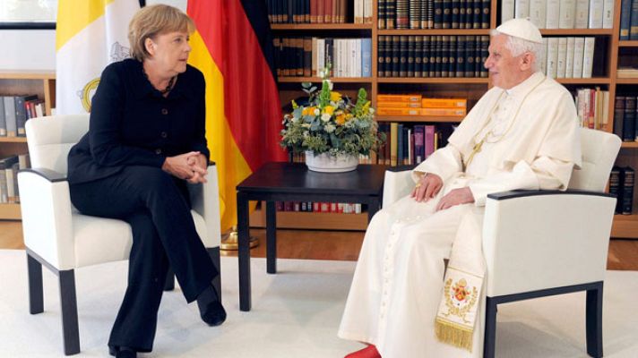 Telediario 1 - Benedicto XVI viaja a Alemania