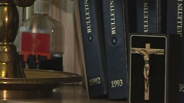 Telediario 1 - Juicio contra miembros del Opus dei