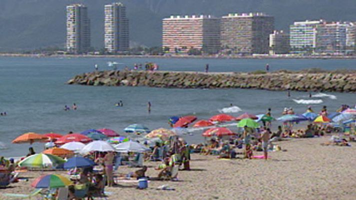 Telediario 1 - El turismo, motor de la economía