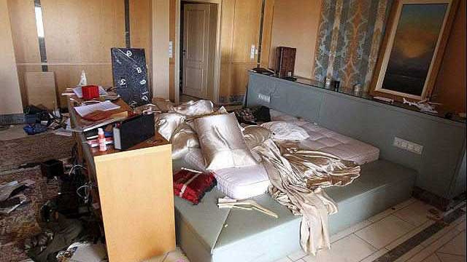 On Off: La casa de Aisha, hija de Gadafi - On Off | Ver