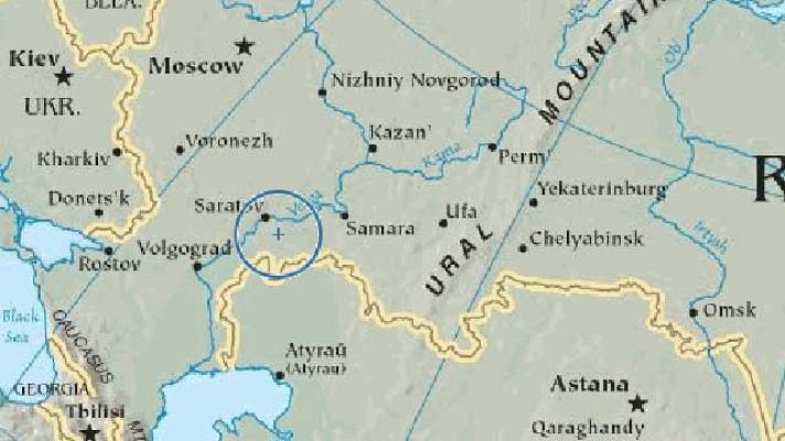 On Off - Un pueblo con madera de artista