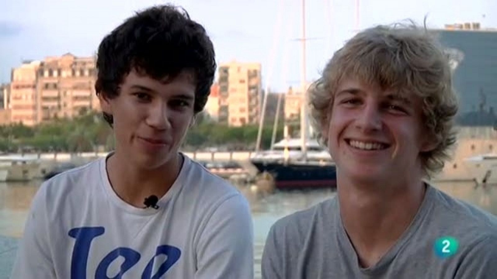 La felicidad en 4 minutos - Amigos - Ver ahora