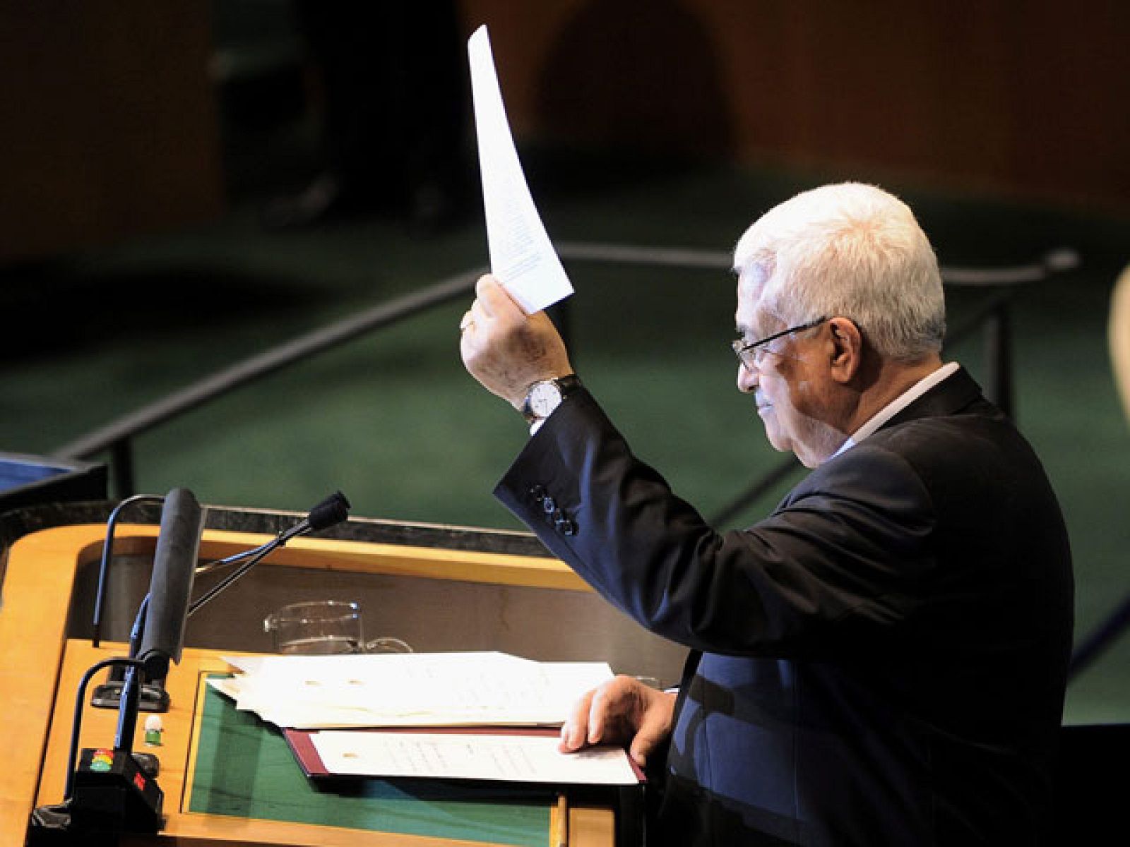 El presidente de la Autoridad Nacional Palestina (ANP), Mahmud Abás, ha pedido el reconocimiento del estado palestino ante la Asamblea General de la ONU, donde ha acusado a Israel de frustrar los procesos de paz con la colonización.