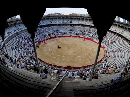Telediario 1 - Última corrida en Cataluña