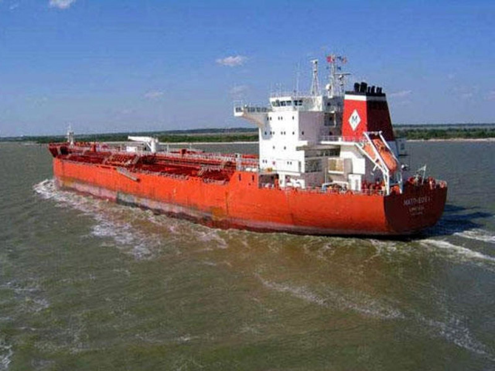 El petrolero español Mateos I liberado tras díez días