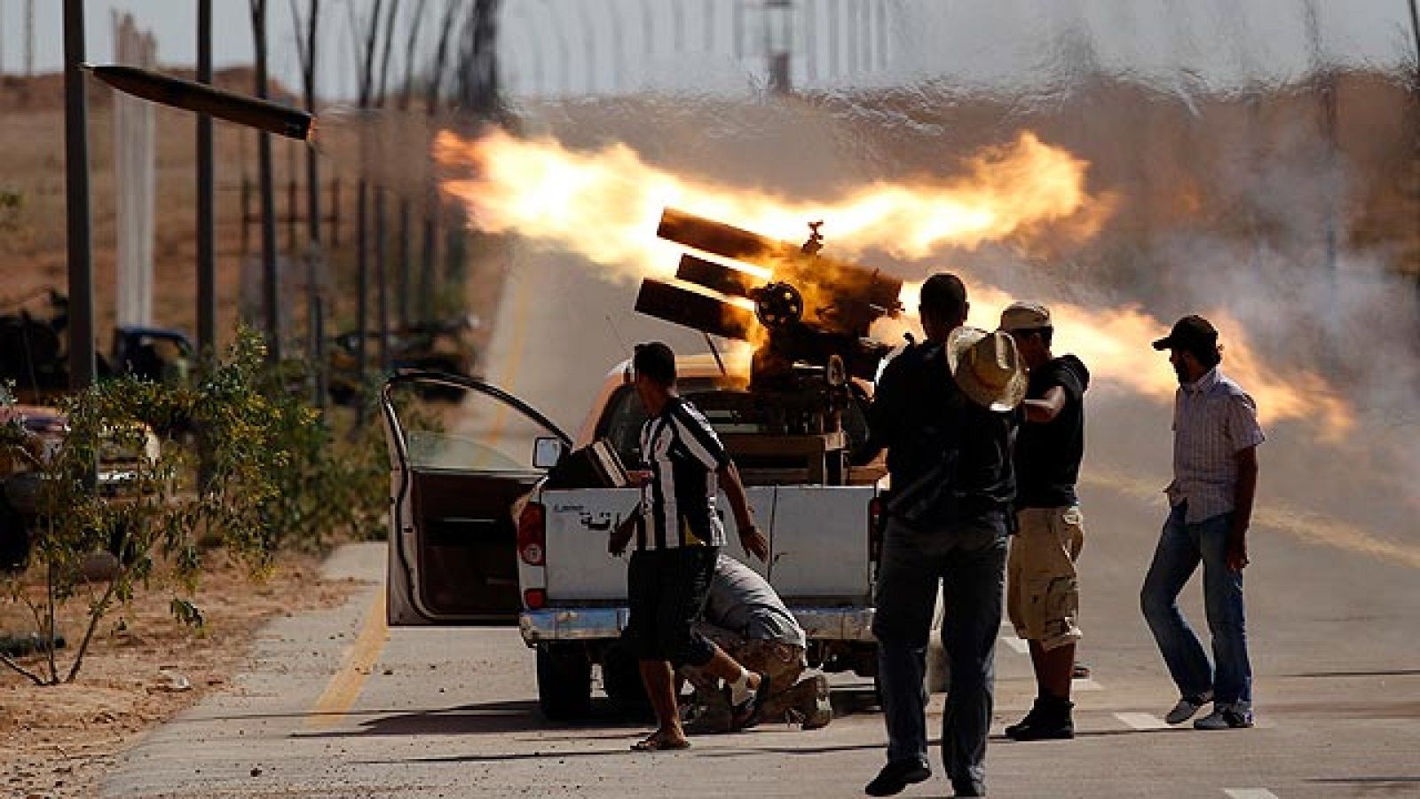 En Libia las tropas rebeldes entran ya en Sirte, uno de los últimos bastiones de Gadafi