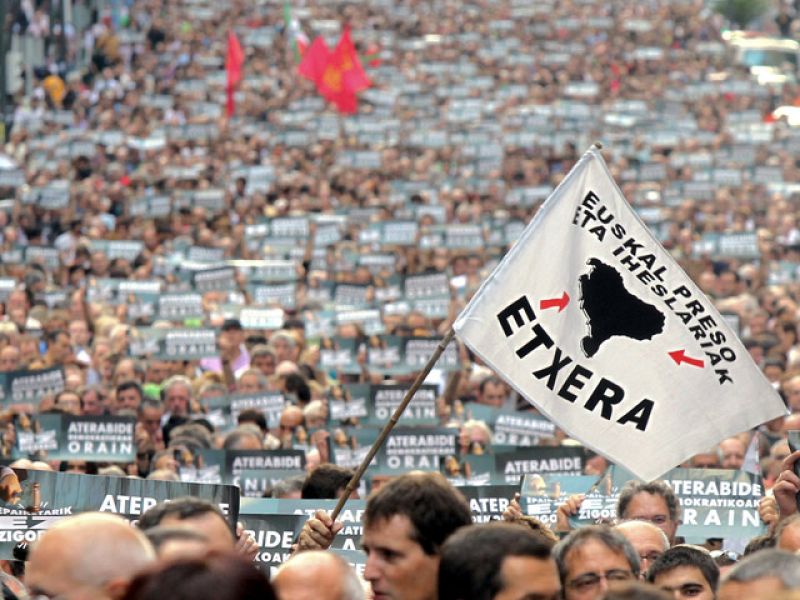 Telediario de fin de semana en cuatro minutos - 25/09/11 | Ver