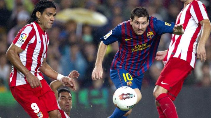 Telediario 1 - Messi le gana la partida a Falcao