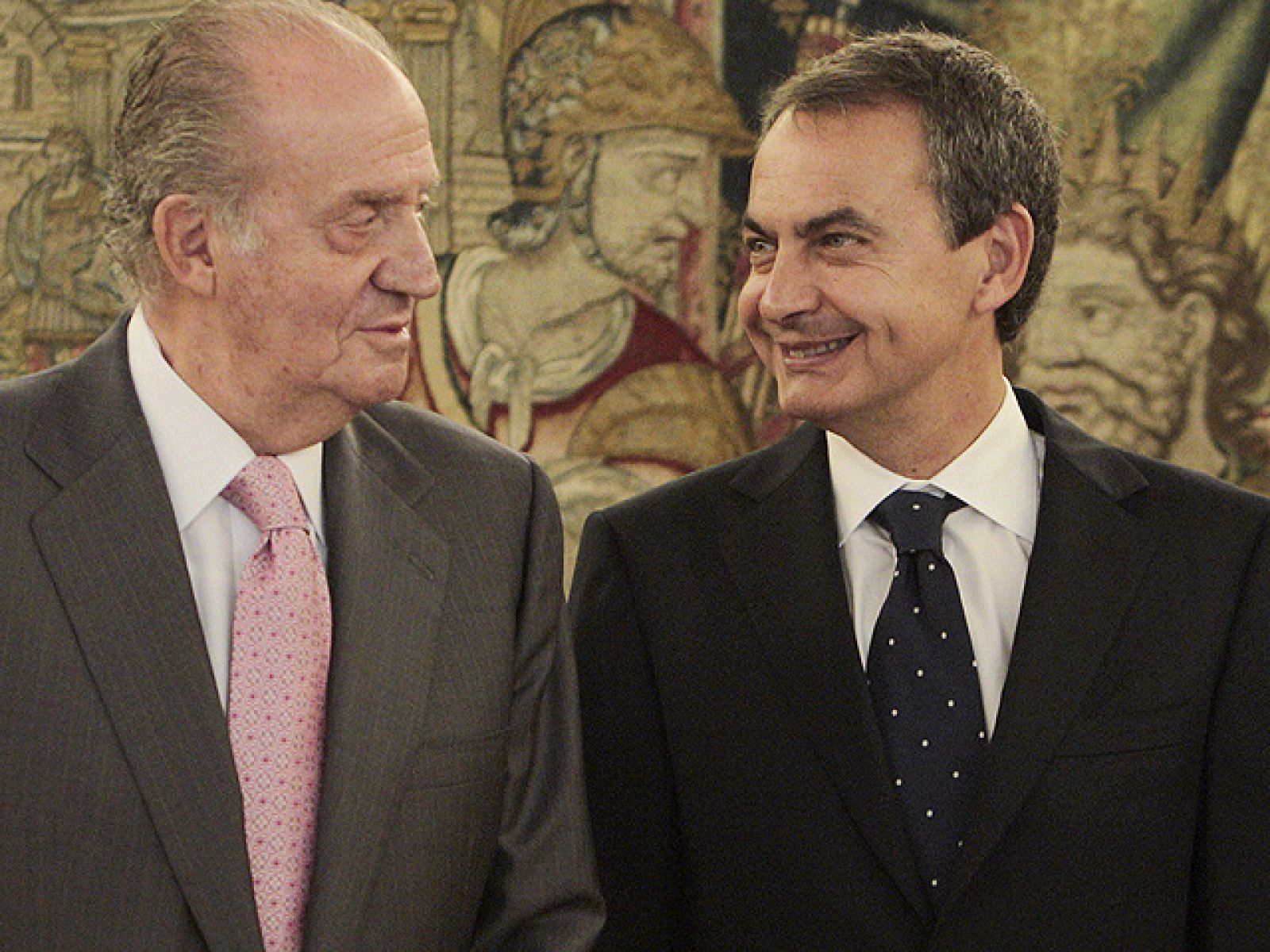 El rey sanciona la reforma de la Constitución que limita el déficit público - Informativo 24h | Ver