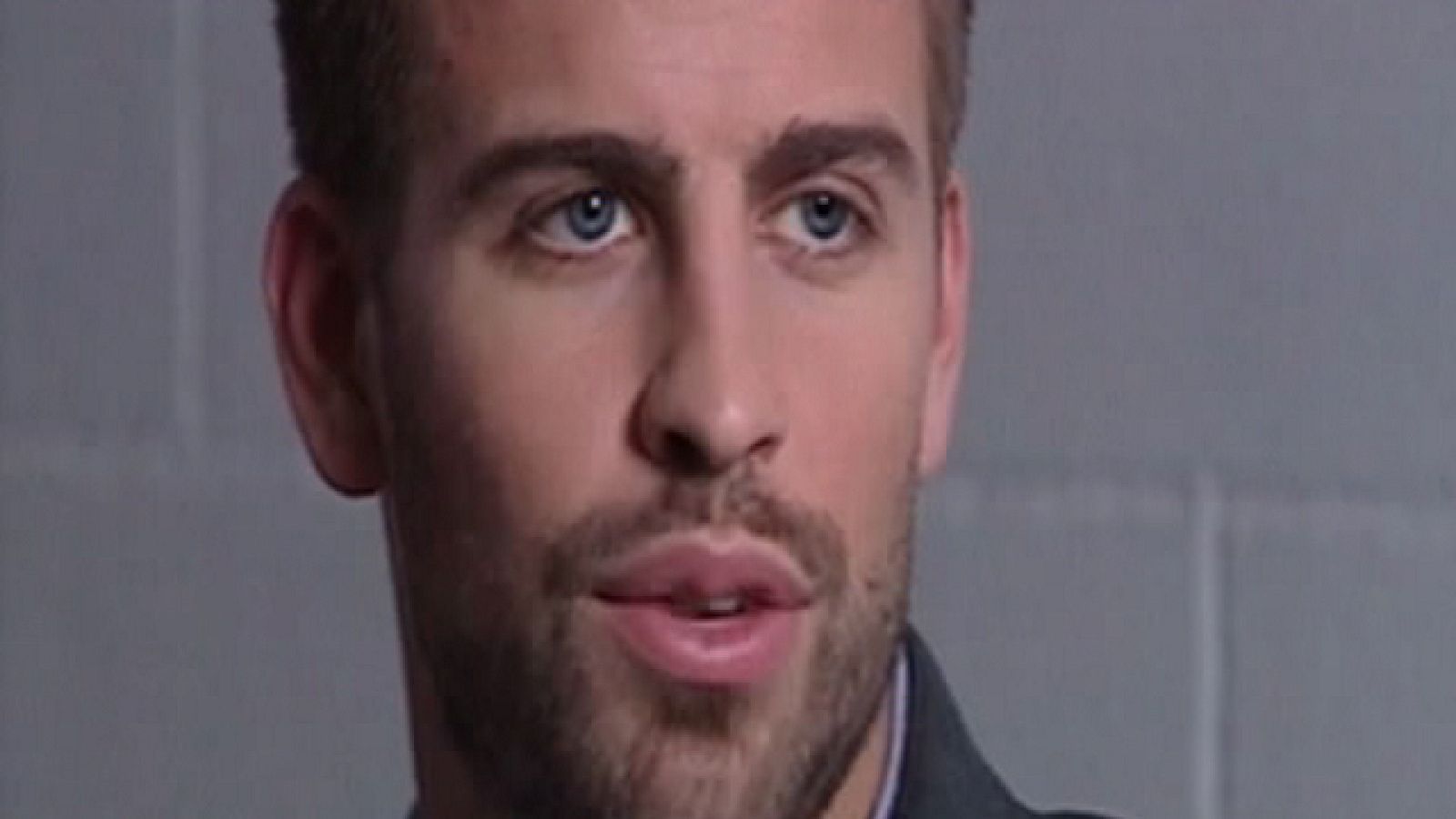 La mañana de la 1 - Piqué, de nuevo modelo - La mañana | Ver