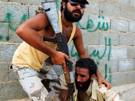  - Ofensiva final de los rebeldes en Sirte