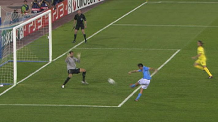 Champions League - Hamsik marca el primero al Villarreal (1-0)