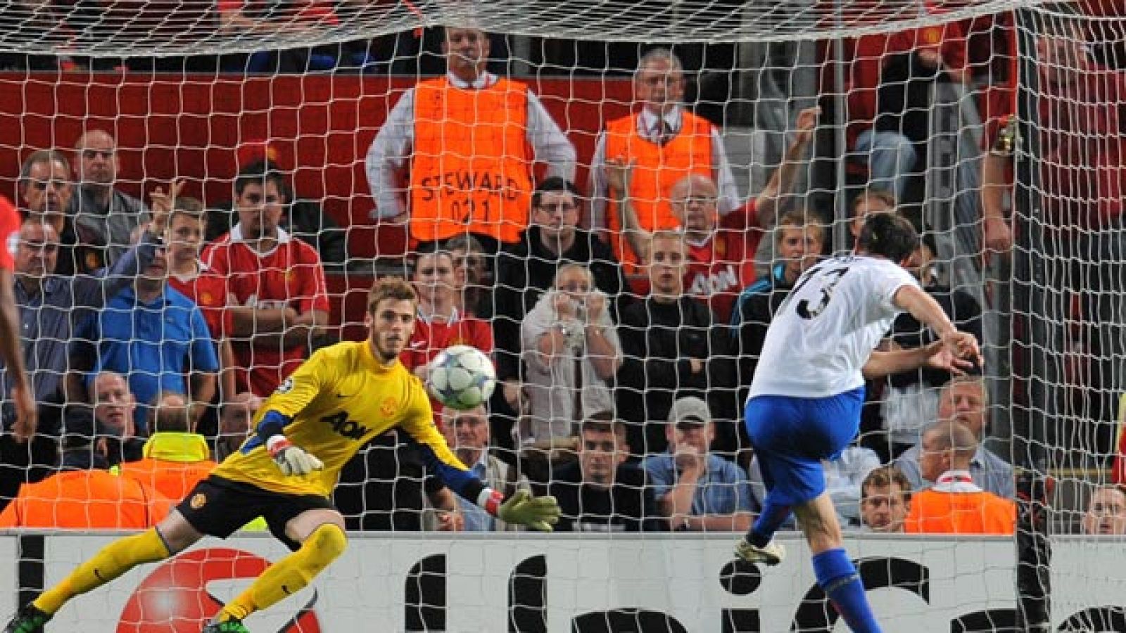 Manchester United 3-3 Basilea