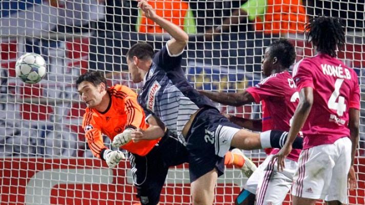 Champions League - Olympique Lyon 2-0 Dinamo Zagreb