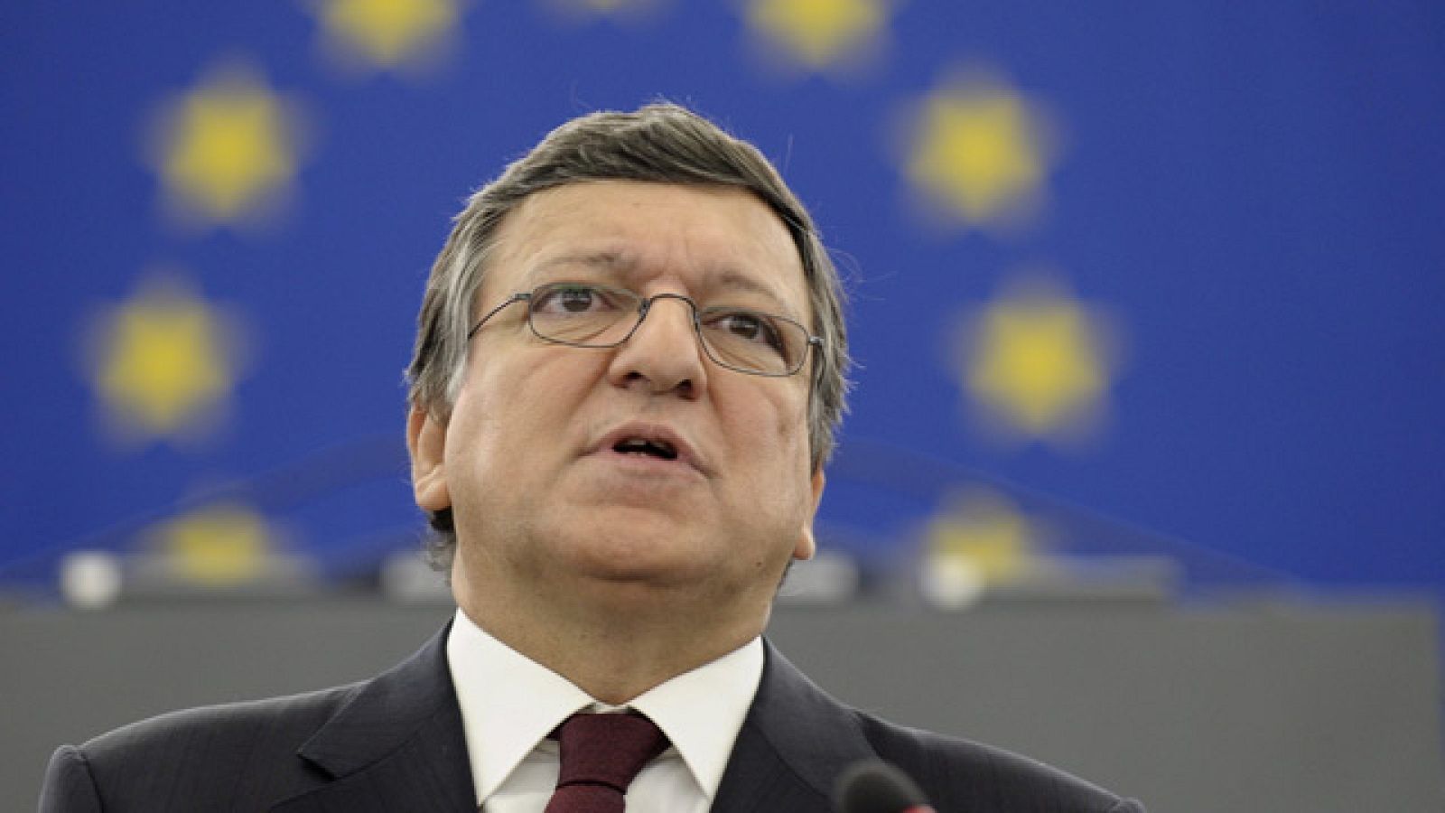 Barroso defiende que Grecia seguirá en el euro - Informativo 24h | Ver