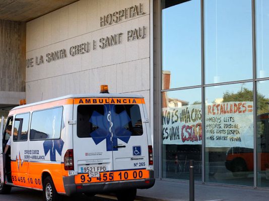 Telediario 1 - El PSOE y el PP se enfrentan por la políticas de recortes