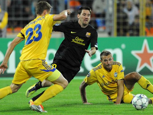 Champions League - Messi marca e iguala a Kubala (0-4)