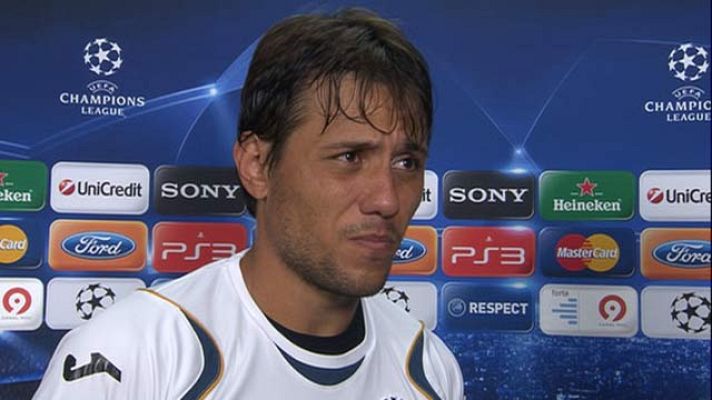 Champions League - Alves: "Es bueno que el Chelsea no sume los tres puntos"