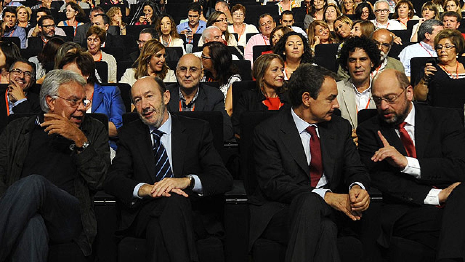 Felipe González recuerda que se puede dar la vuelta a las encuestas
